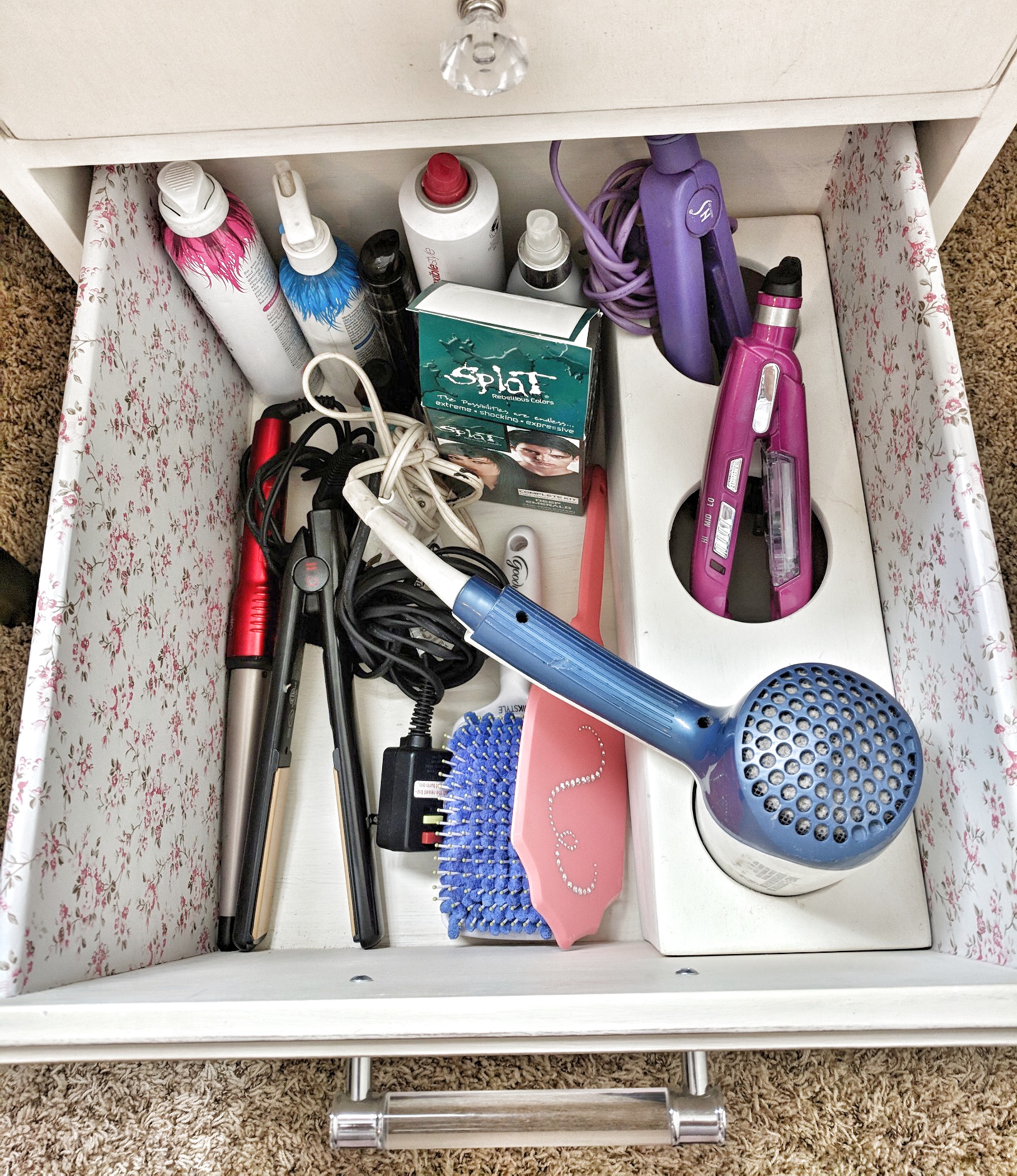 hair product storage, accessory storage