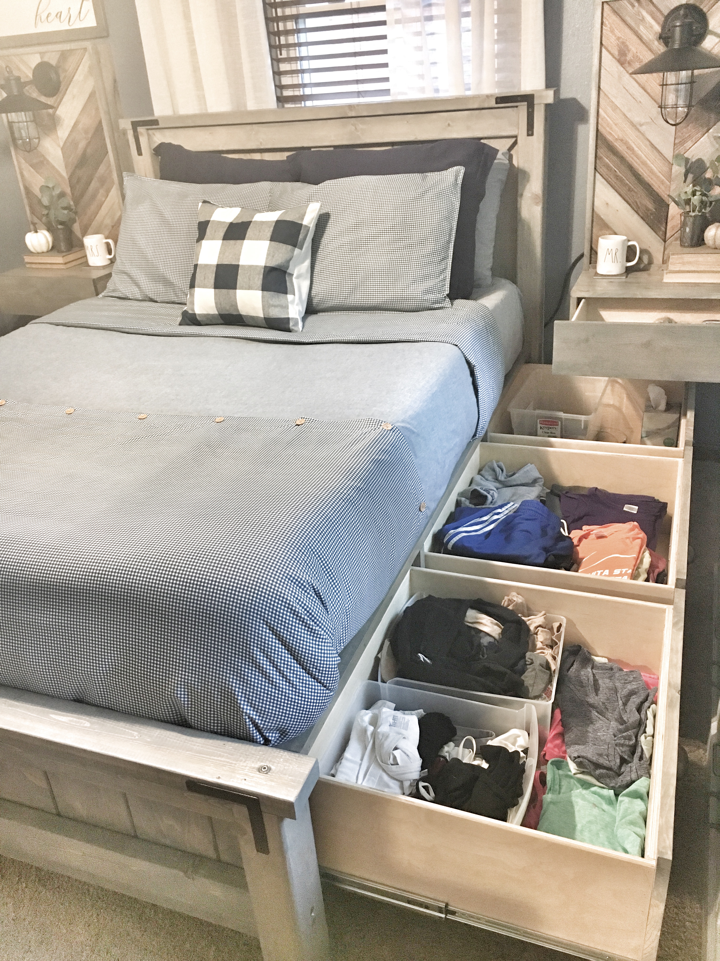 bedroom organization, storage bed