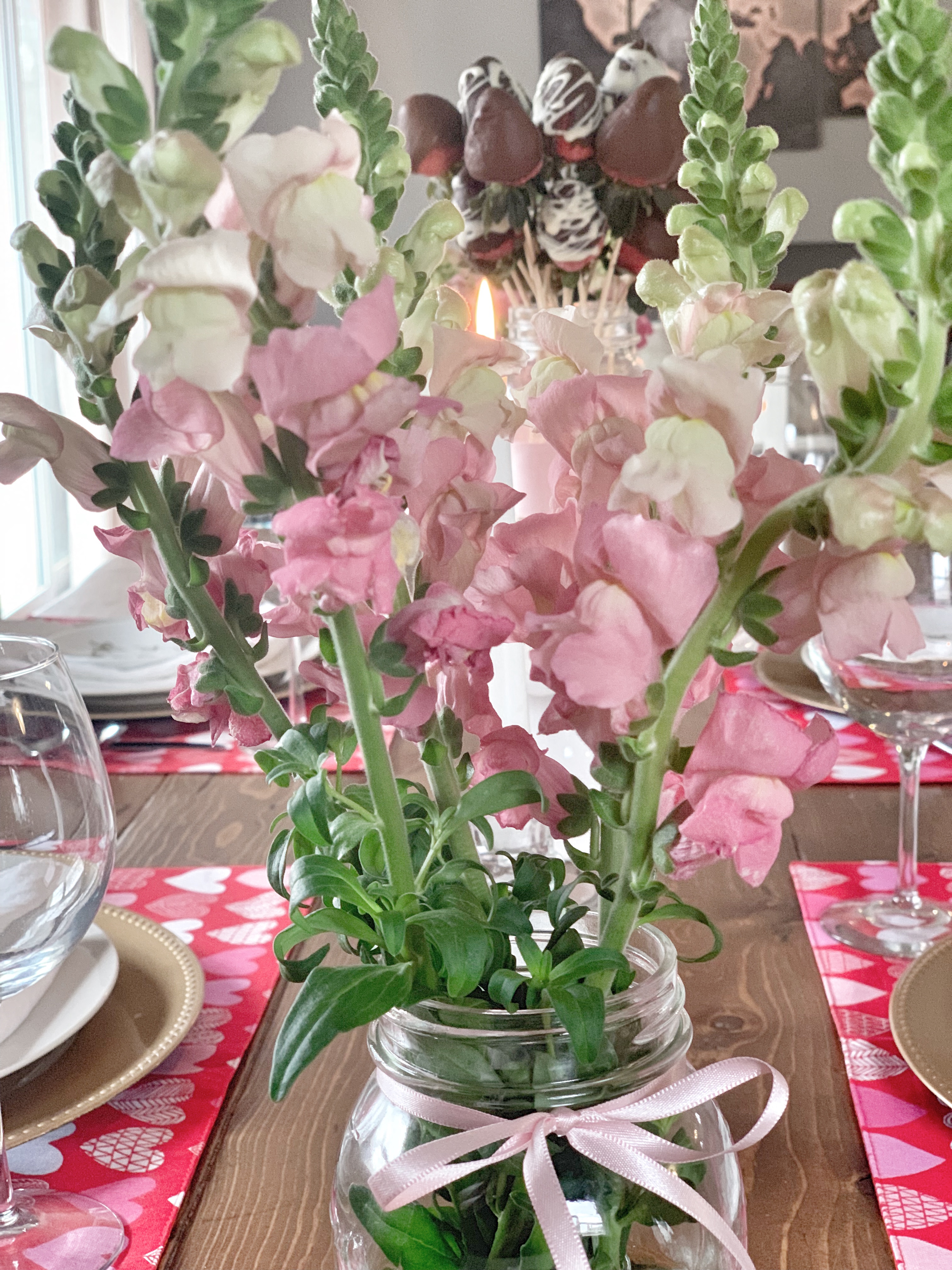 flowers, valentines day, center piece, mason jars