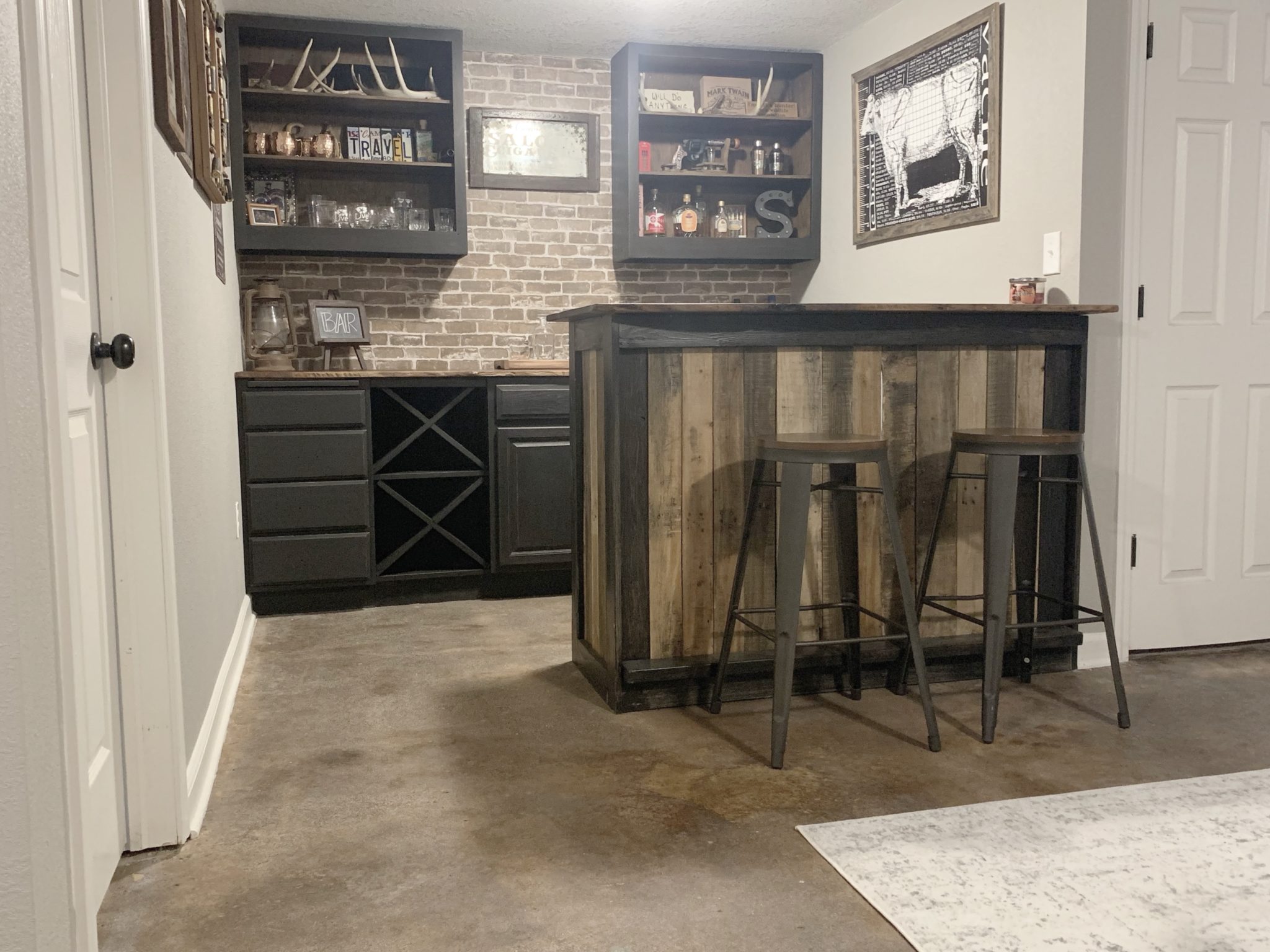 kitchen dry bar design